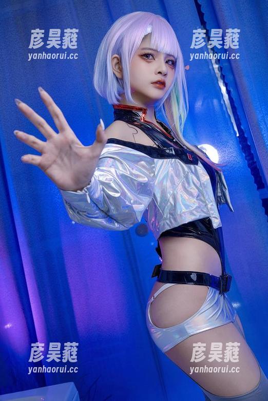Azami Azami带你游览——美图+Neon,只需点击!