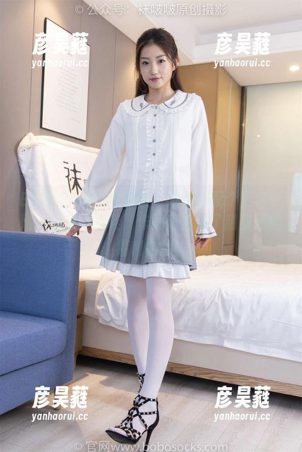 BoBoSocks袜啵啵 - 本想搭配个正经话题，结果“凉鞋”作品直接成了甜甜圈的福利名片！