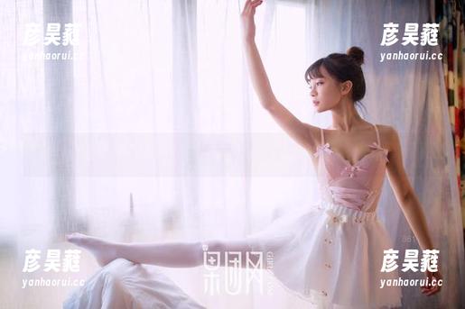 GIRLT果团网 - 莫雅淇，全套海边图包，沙子扒开的清爽画面