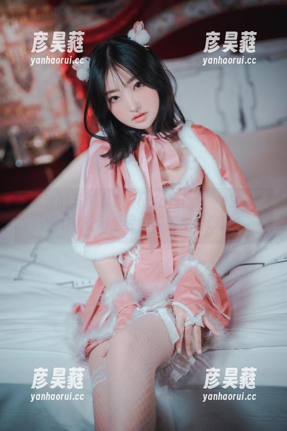 你见过的圣诞么？HaNari(하나리)的DJAWAPhoto上线，美图免费领取！