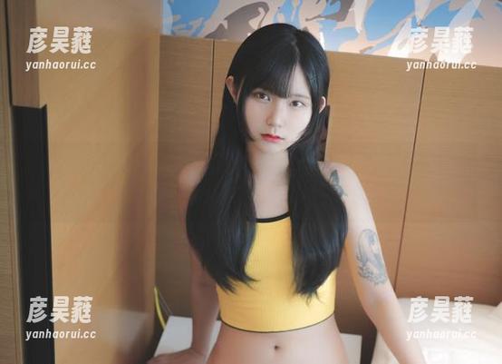 这作品中Hizzy(히지)的SelfSatisfaction，真的是让人忍不住多看几眼啊！