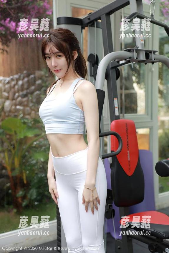 MFStar模范学院-婠婠么 MFStar模范学院 - 这些原图里,婠婠么的套装应该有个独特菜单吧?