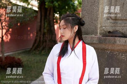 MiiTao蜜桃社 - 全套原图速来！静香Mandy的眼镜看得我头脑发热，真的想试试。
