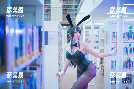 Sayathefox的赛博朋克服装合集：每一张图片都像是潜入了另一个次元