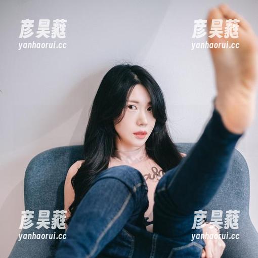 再来一波高清图包——谁能拒绝Sia(시아)[Paranhosu]的魅力呢？
