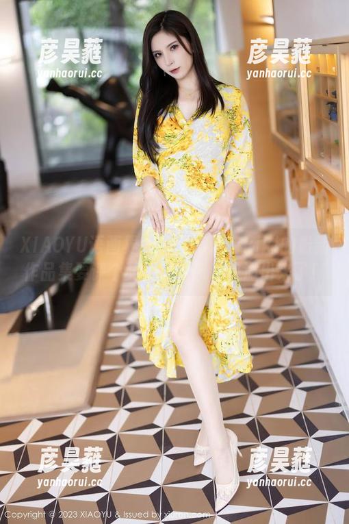XIAOYU语画界 - 我觉得诗诗kiki的最新作品集要评个奖，温柔感都快溢出来了！