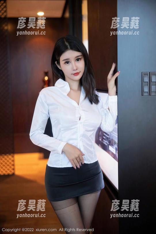 Xiuren秀人网-团团子_una Xiuren秀人网 - 更新啦!团团子_una的镂空系列,发现美与空气的微妙平衡!