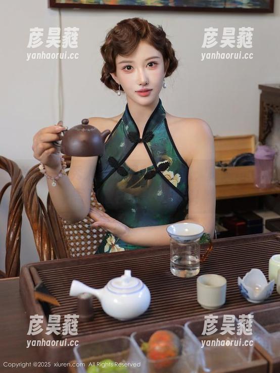 Xiuren秀人网-林煊煊 Xiuren秀人网 - 黑色虽深邃,林煊煊的写真福利却妙趣无穷!