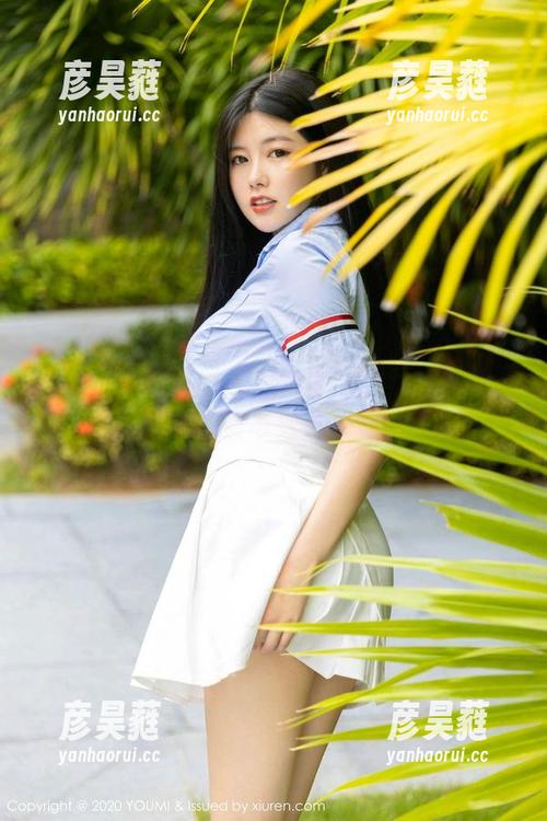 YouMi尤蜜荟 - 高清图集呈现：田冰冰的浴室，满目丰盈，水波荡漾