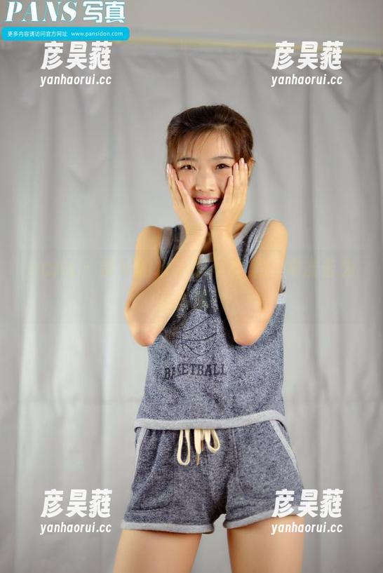 pans-果汁 pans - 果汁的水手服写真集:她准备为谁出航?