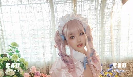 一步入冬，七七娜娜子的魔太郎写真集又要更新了，心里的小雀跃呢