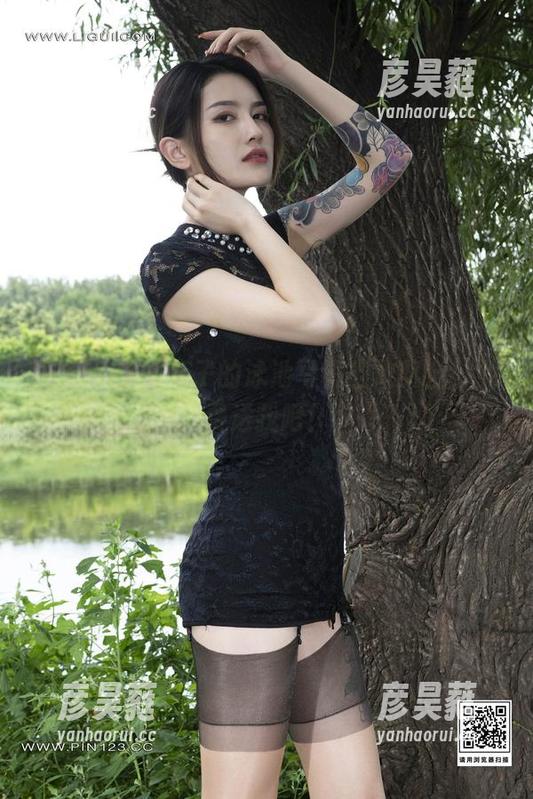 丽柜 - 就拿兔子的泳池写真当做奖金，免费送我吧！