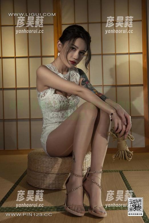 丽柜 - 钟情姐姐图集：从细节里嗅到的不羁精选