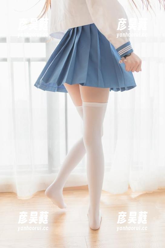 五更百鬼出镜，美图里的水手服究竟有多吊？