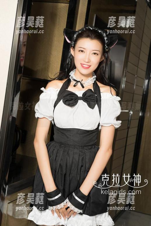克拉女神 - 脚步轻盈，慕菲的美足写真集给我一点小动力…