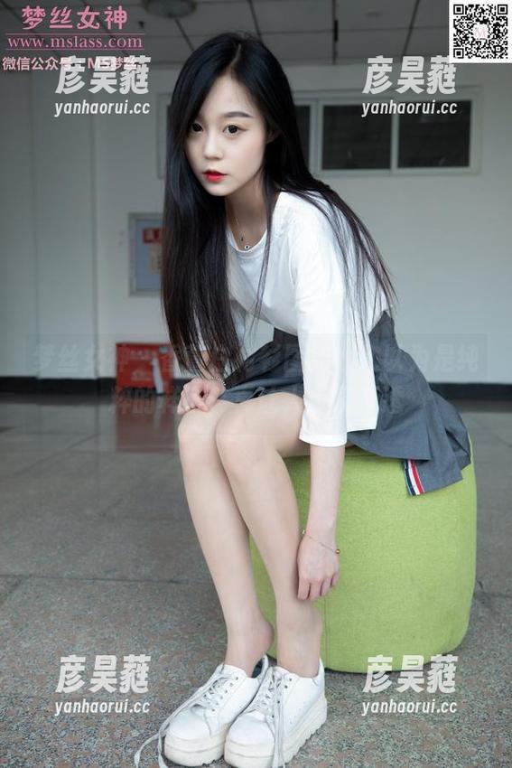 梦丝女神-香萱 梦丝女神 - 香萱白衬衫图册,你以为是纯粹的样子,真让人捉摸不透