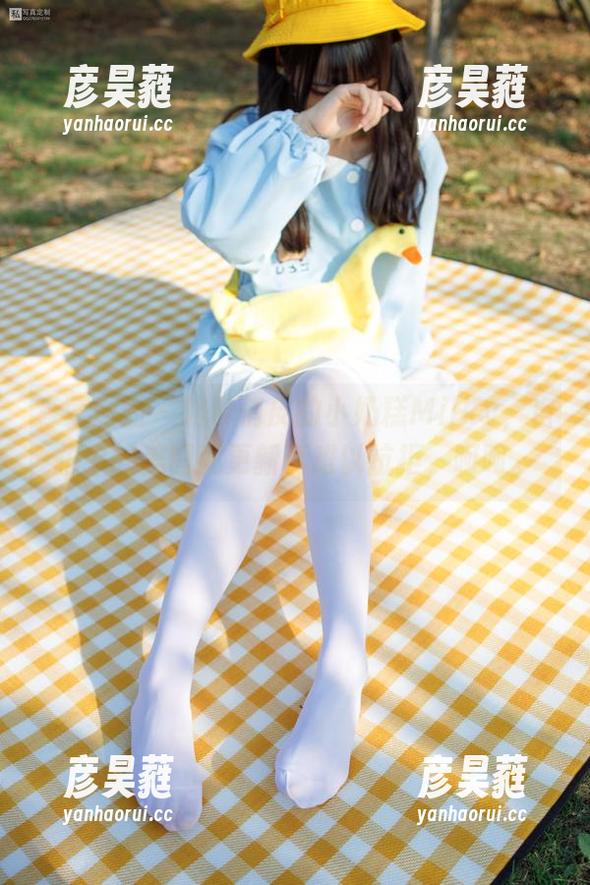 森萝财团 - 略带俏皮的小奶糕Milky，自拍中的美图和更新真难以抗拒，呵呵。
