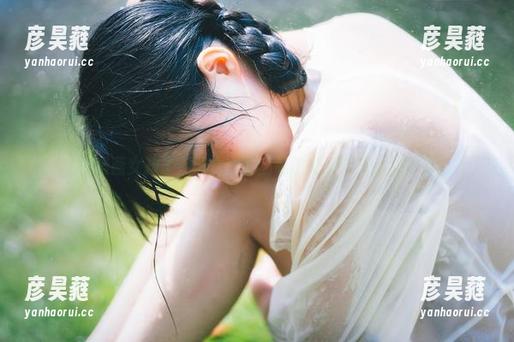 别说漫画女孩了，清水由乃的私拍美图简直想要收藏！