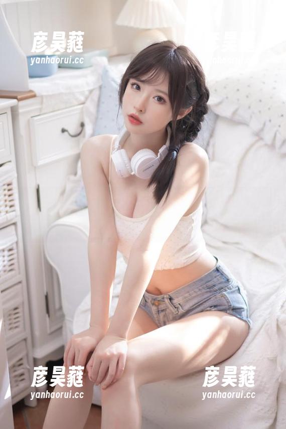 清水由乃带你潜入“水”资源库，谁说泳池不能上岸？