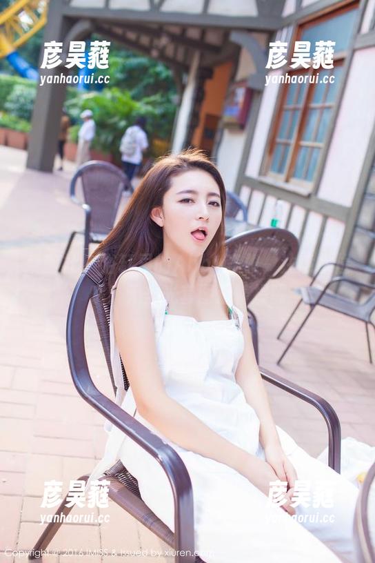爱蜜社 - 浴缸里的Abby李雅，注意水位哦！无圣光套图温馨提醒