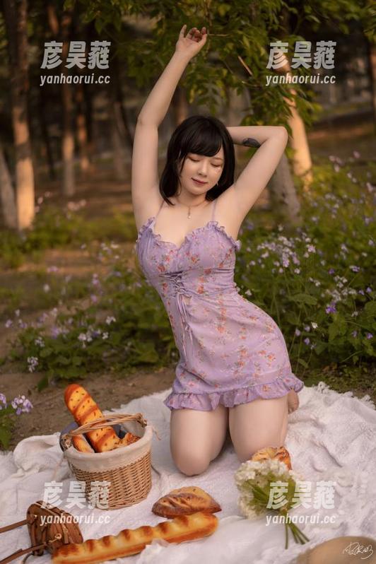 皮皮奶可可爱了啦的女王作品集：当完美与叛逆相遇