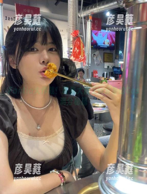 眼酱大魔王w Fantia大作战!眼酱大魔王w分享的Cos满分秘籍