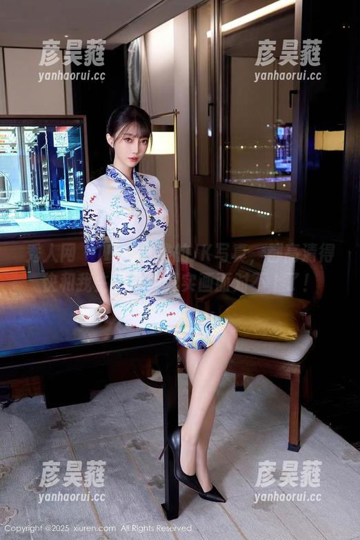 秀人网-Niki可雅 秀人网 - Niki可雅的JK写真,都高清得快和我生活中的真实画面对不上了!