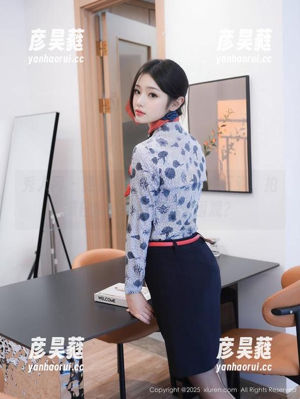 秀人网 - 更新：张思允Nice在三亚，拍摄日常小情绪，快来围观？