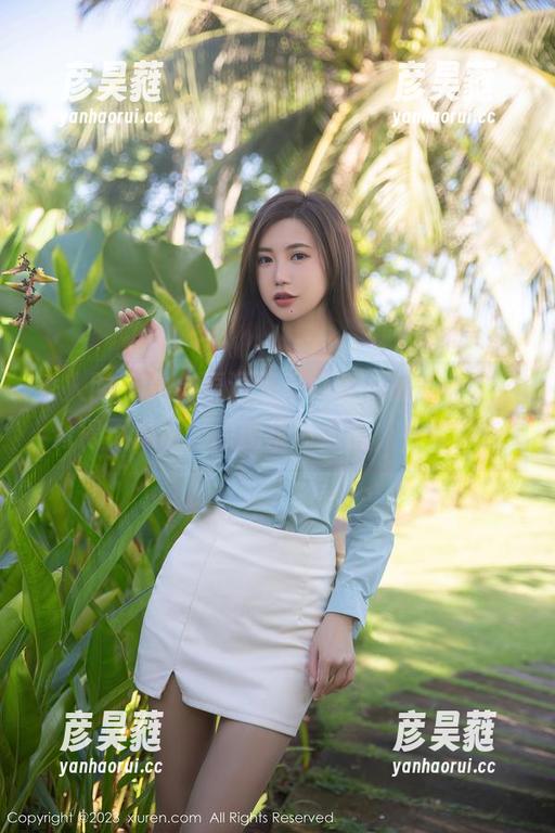 秀人网-是小逗逗 秀人网 - 是小逗逗又来搞事,最新女友照修得不像话,原图提前泄露,有趣吗?