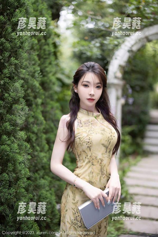 秀人网 - 贪心点，白色图集必看，林乐一果然没让人失望，免费得来的总是香。