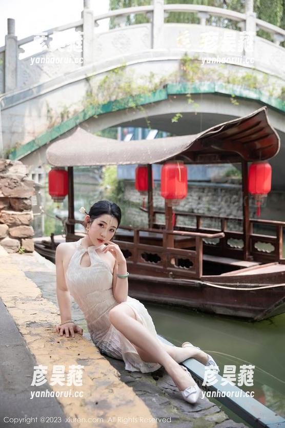 秀人网 - 万圣节怎能少了林文文yooki的原图？图包里，也许有你最爱的鬼！