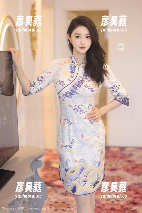 秀人网 - 立马看水手服福利！雨儿1494的形象配上这些图片，完全不虚此生！