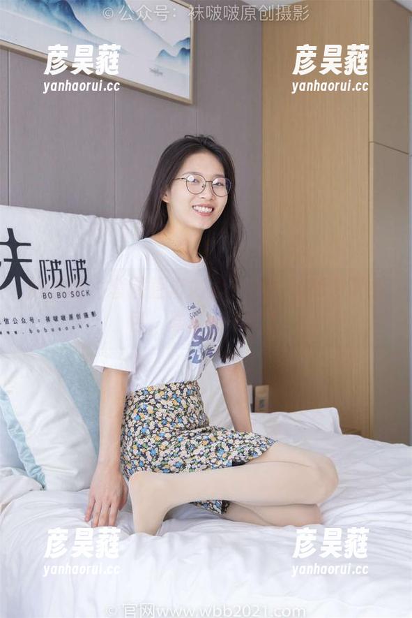袜啵啵 - 套图直击内心，小安的秘密下载包，准备好了吗？