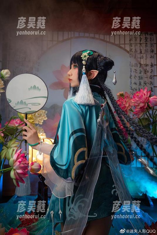 迷失人形QUQ的短裙魔法！原图一触即发，下载速度快得像闪电！