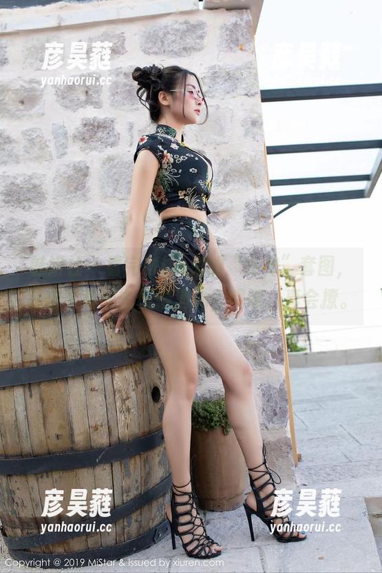 魅妍社-Miki兔 魅妍社 - 看完Miki兔的“女神”套图,只想下载回去慢慢消化,啧啧,真会撩。