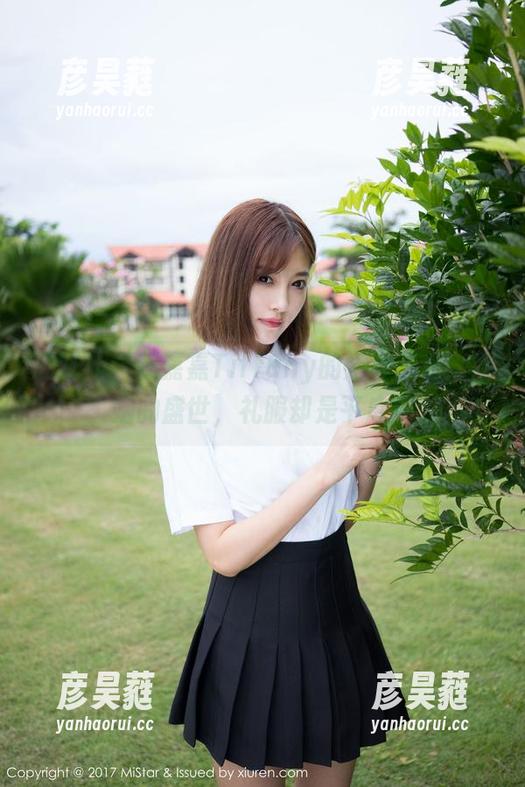 魅妍社 - 陈嘉嘉Tiffany的婚纱图包：婚姻的盛世，礼服却是平底锅